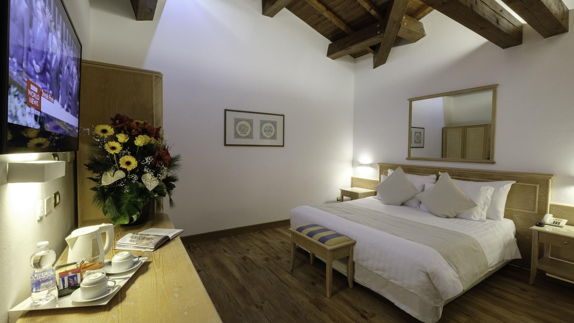 Hotel Orologio Ferrara Luaran gambar