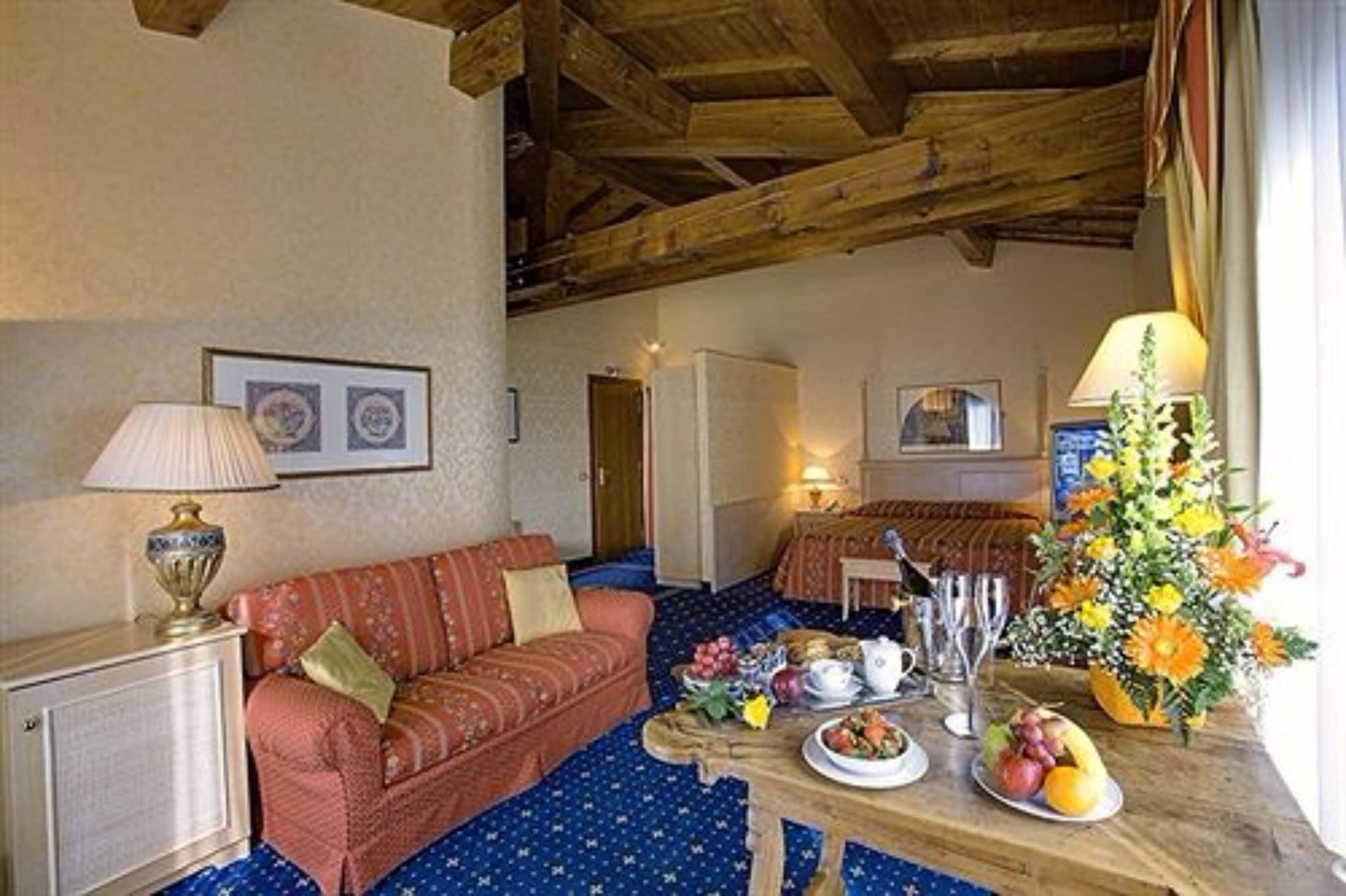 Hotel Orologio Ferrara Luaran gambar