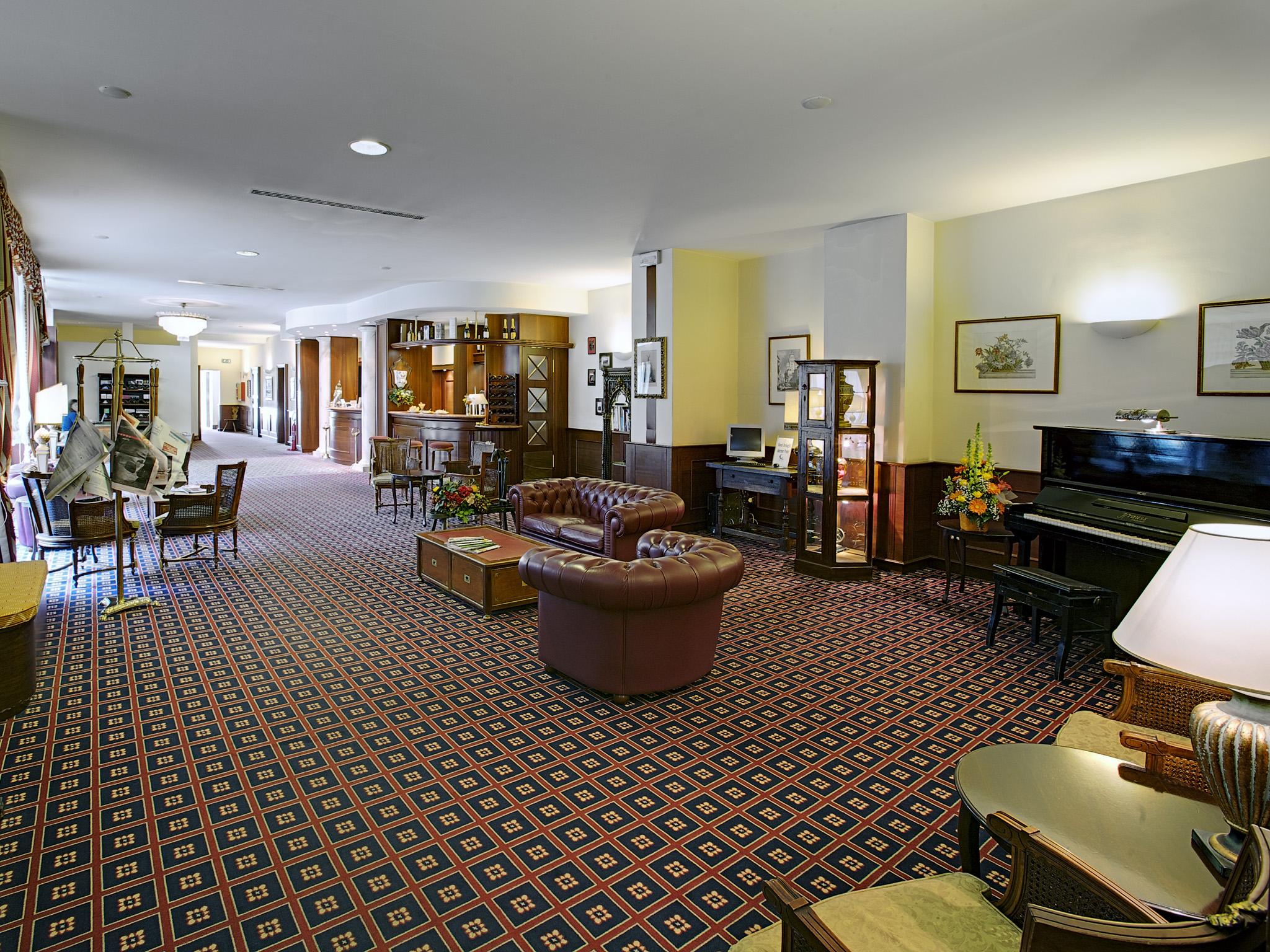 Hotel Orologio Ferrara Luaran gambar