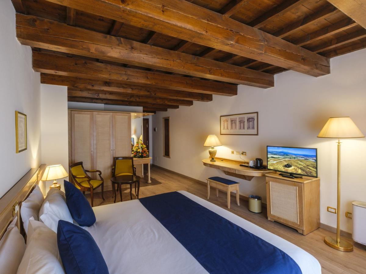 Hotel Orologio Ferrara Luaran gambar