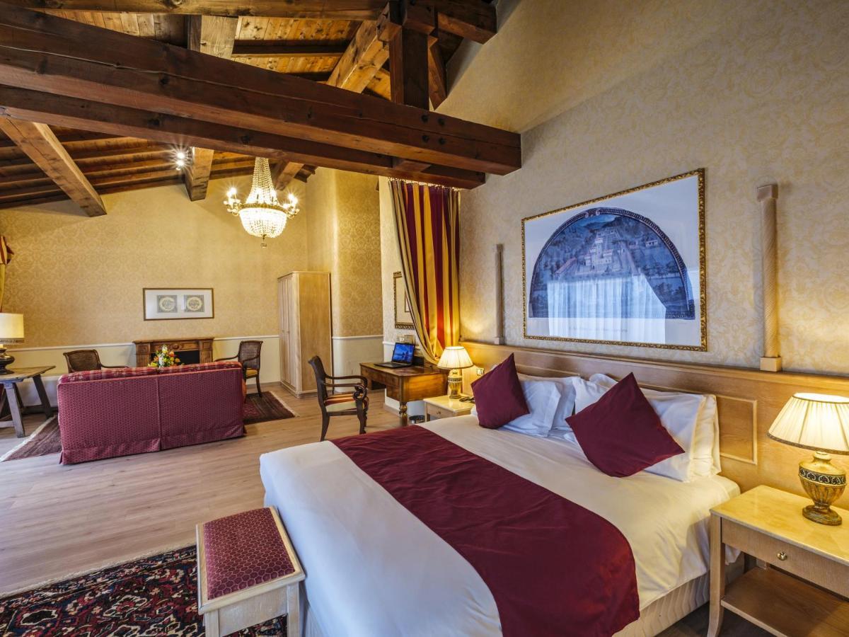 Hotel Orologio Ferrara Luaran gambar
